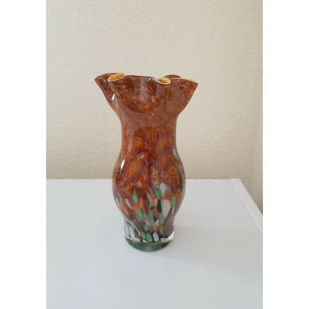 Lovely Contemporary Hand Made  Amber Art Glass Vase by hqt Home Design 11